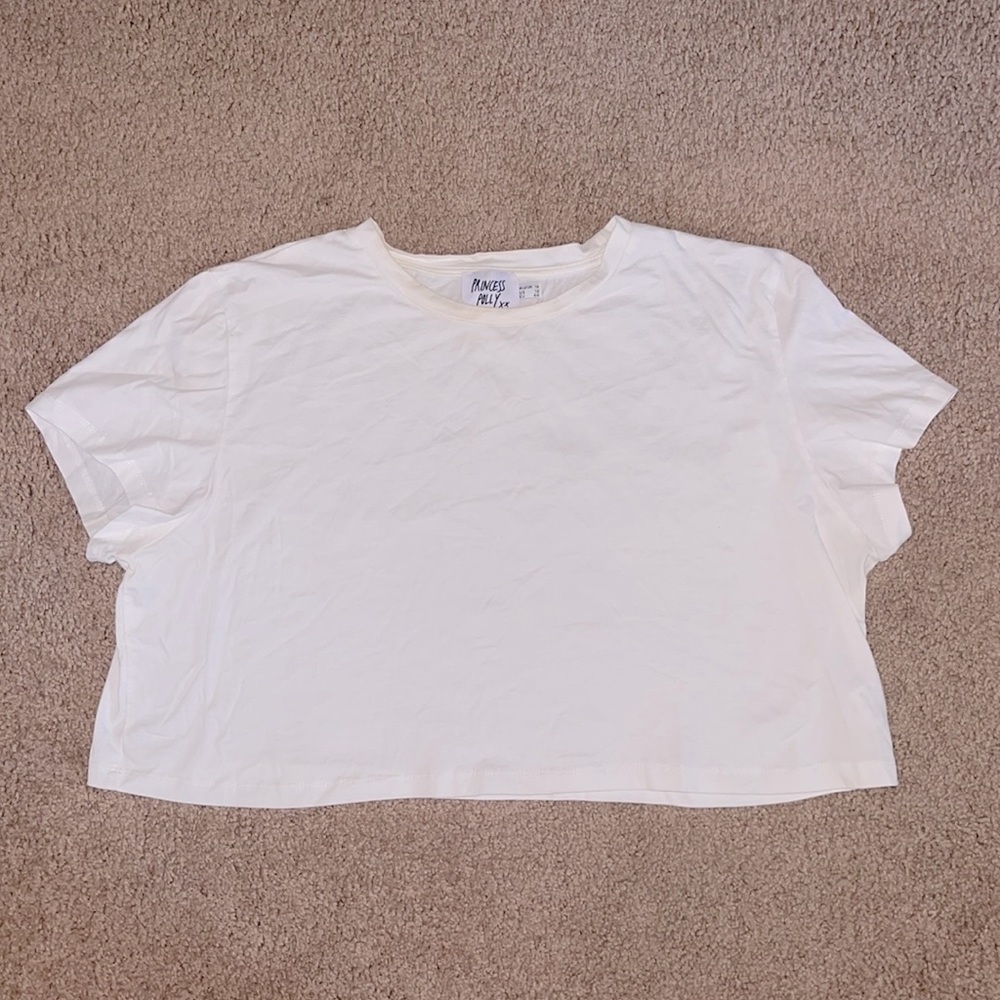 Princess Polly classic cropped tee size 12